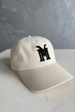 Czapka FESTIVE vanilla