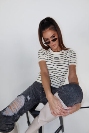Sweter COFFE krem - obrazek 3