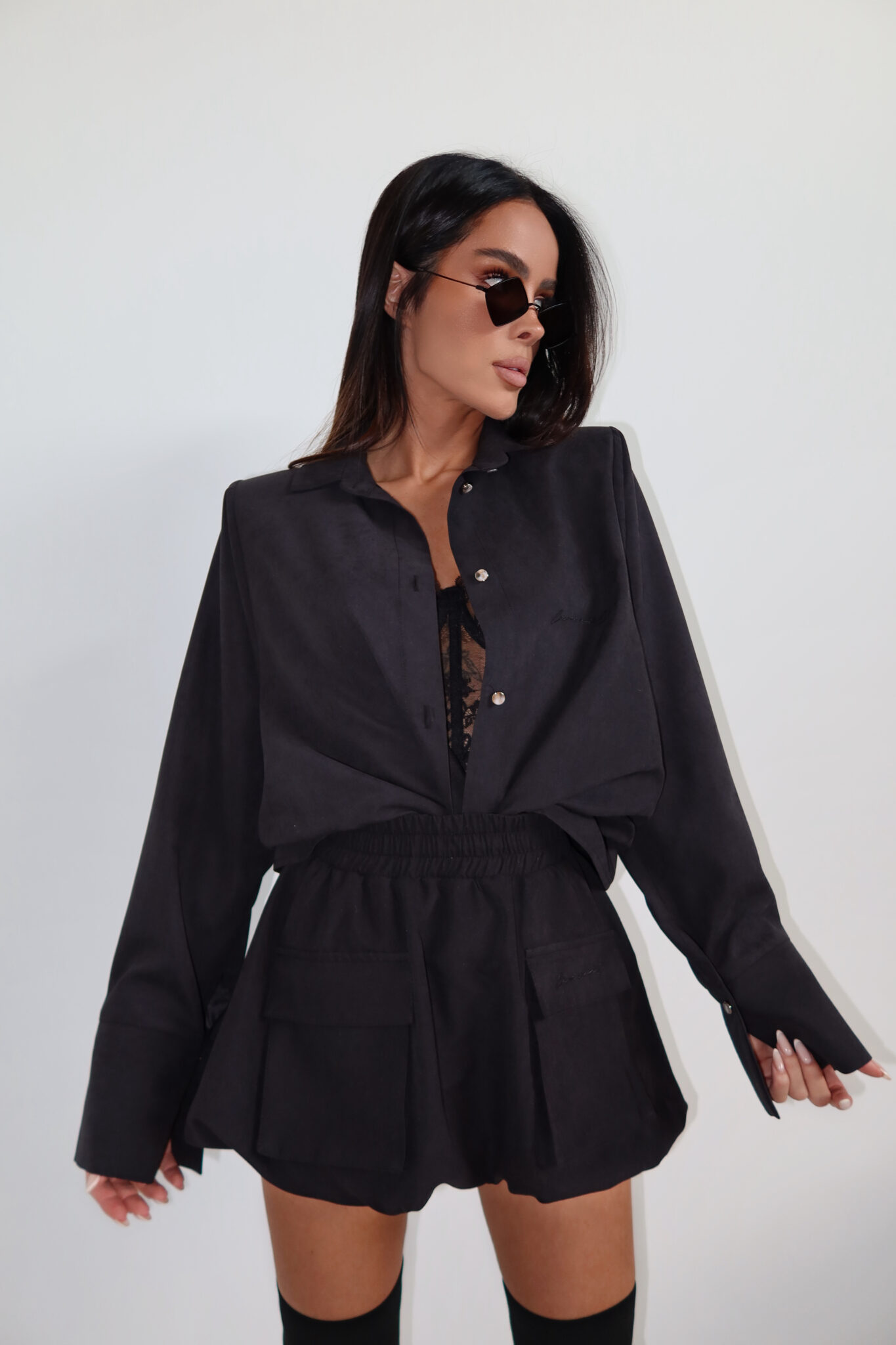 Spódnica VELVET czarna - obrazek 2