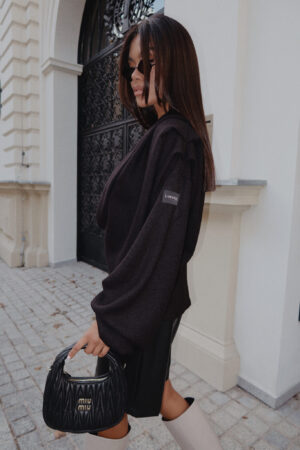 Sweter TELL HER czarny - obrazek 4