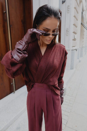 Sweter TELL HER bordo - obrazek 9