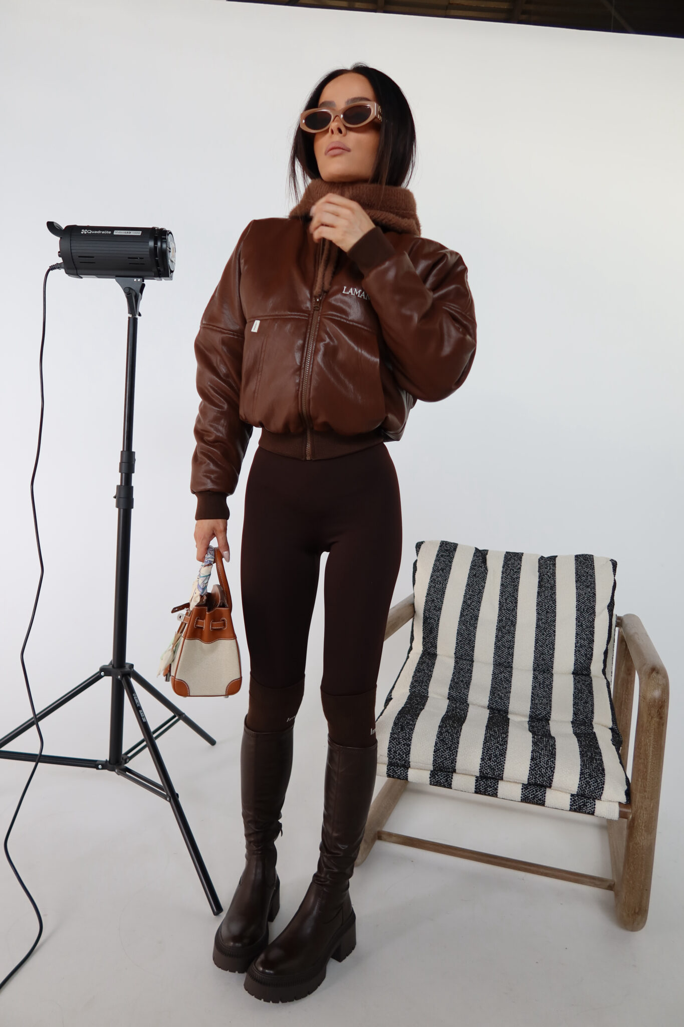 Kurtka TIMELESS czekolada - obrazek 5