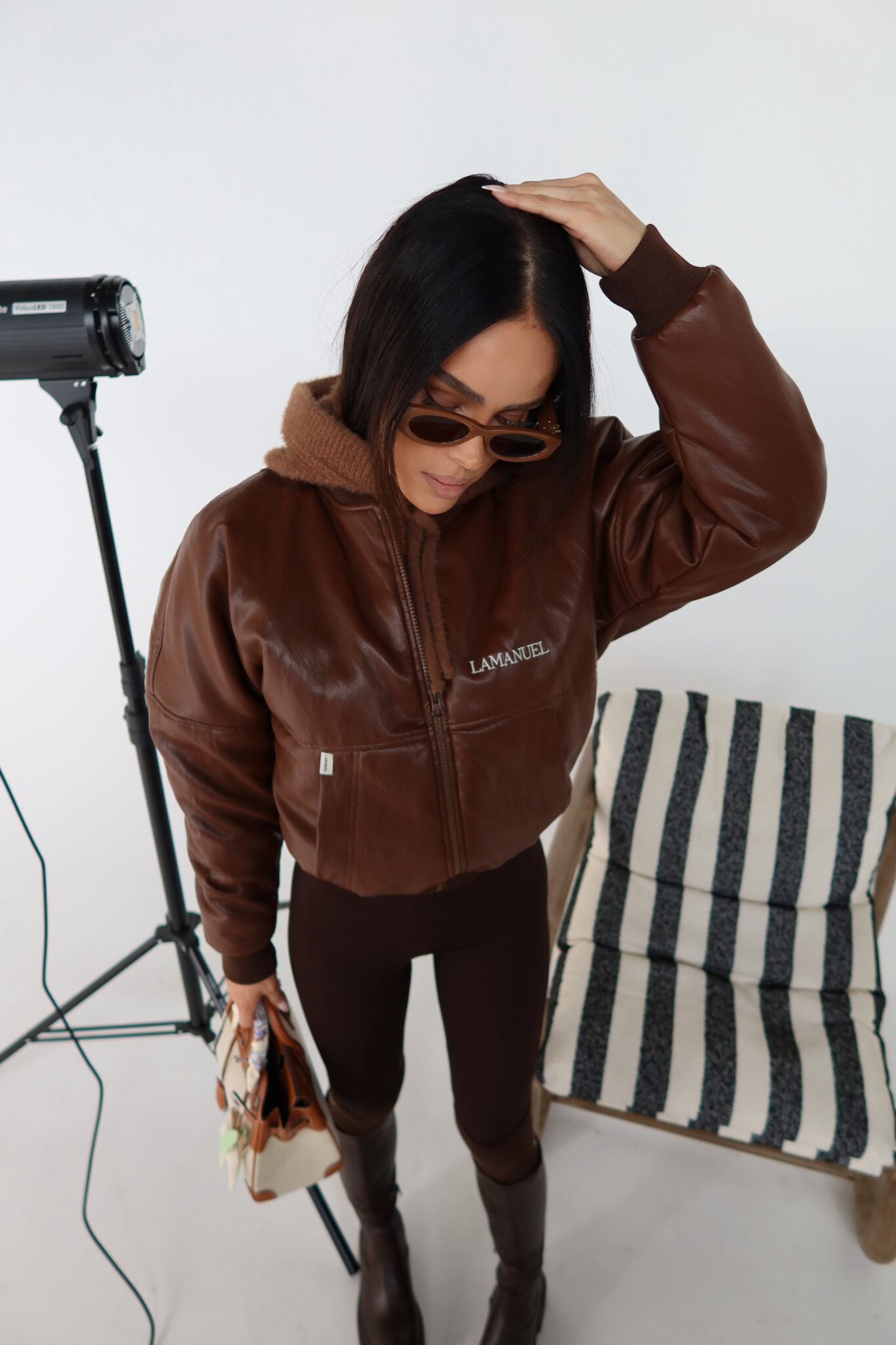 Kurtka TIMELESS czekolada - obrazek 6