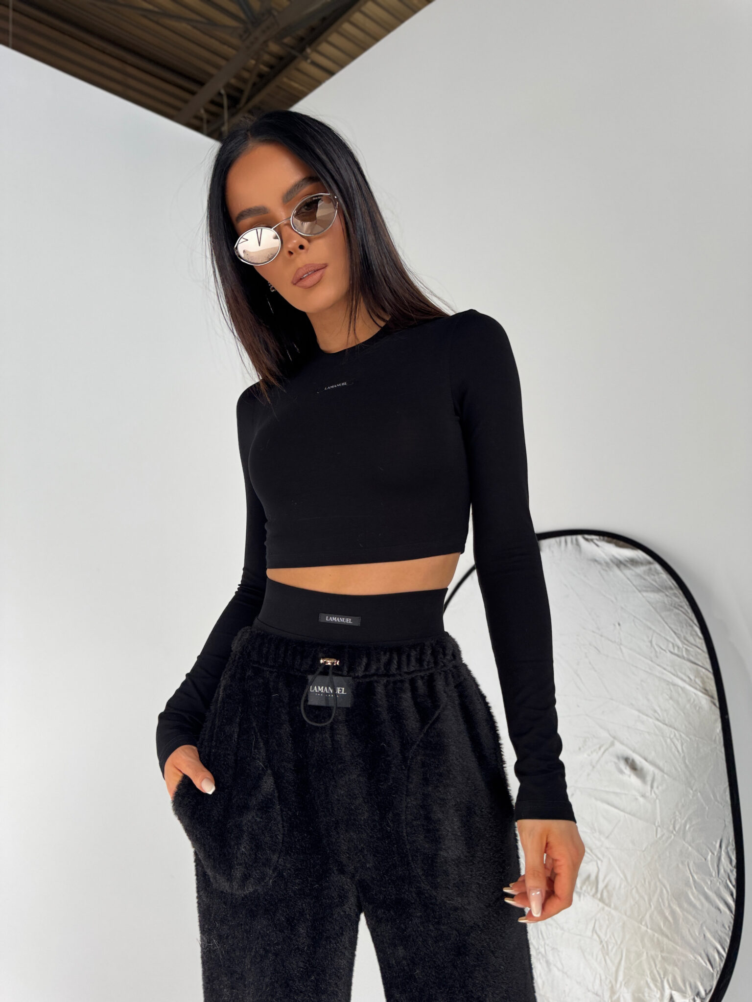 Spodnie TENDER czarne - obrazek 3