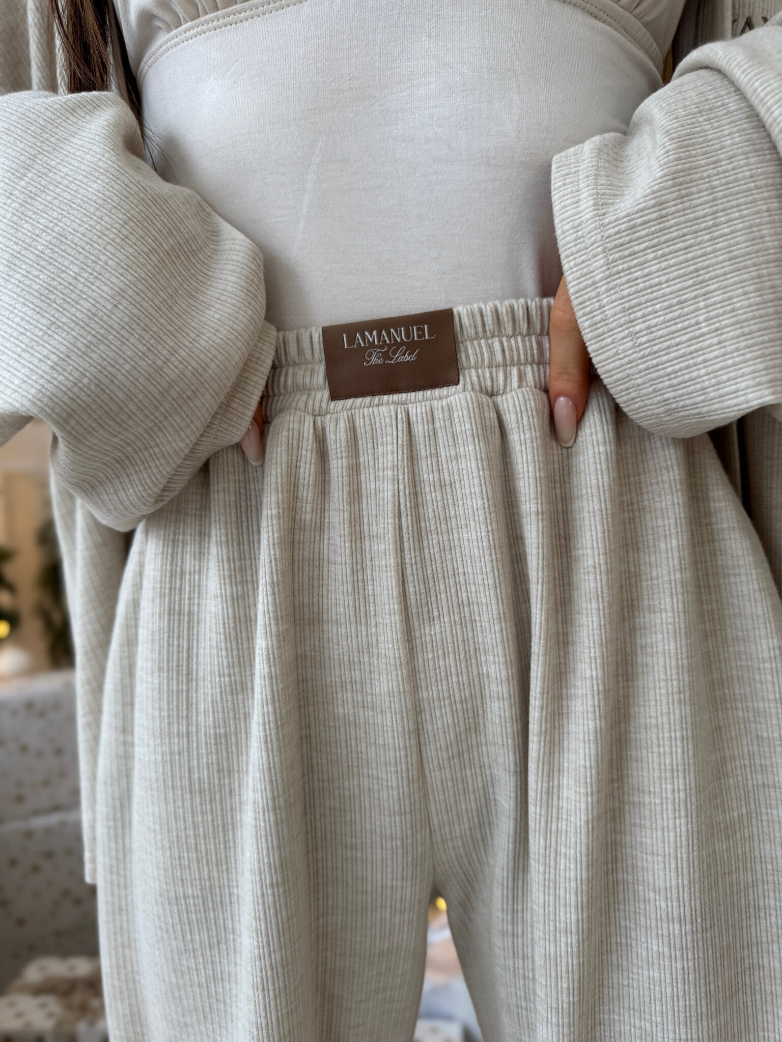 Spodnie LOOSE vanilla - obrazek 3