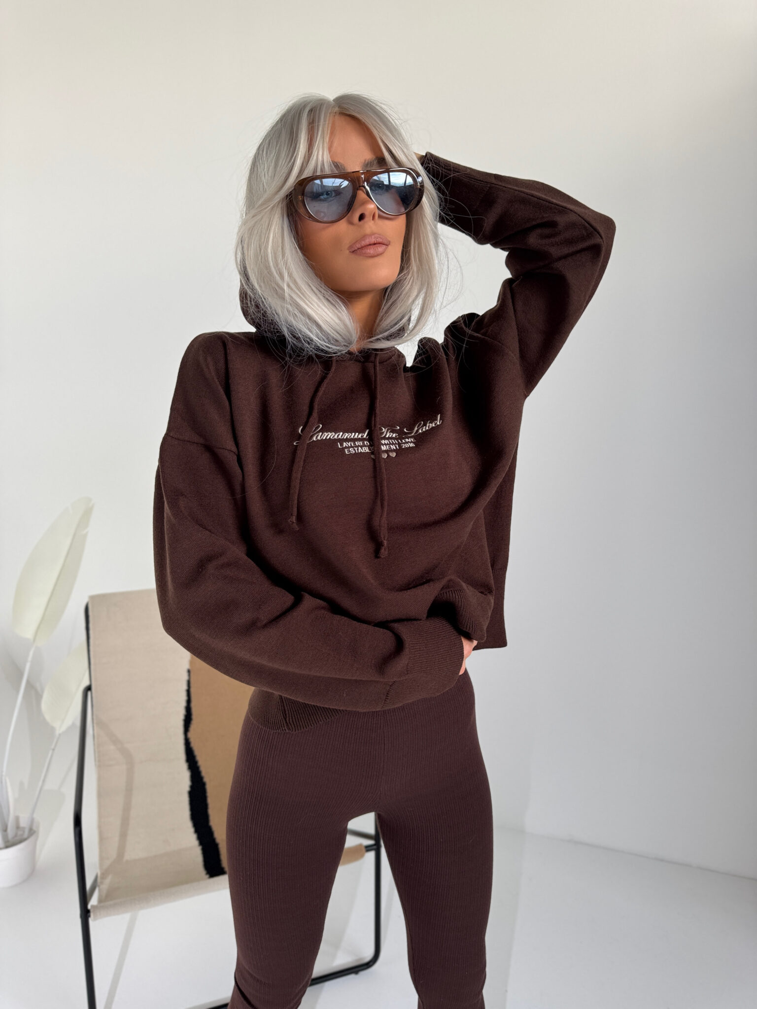 Sweter LOVE czekolada - obrazek 8