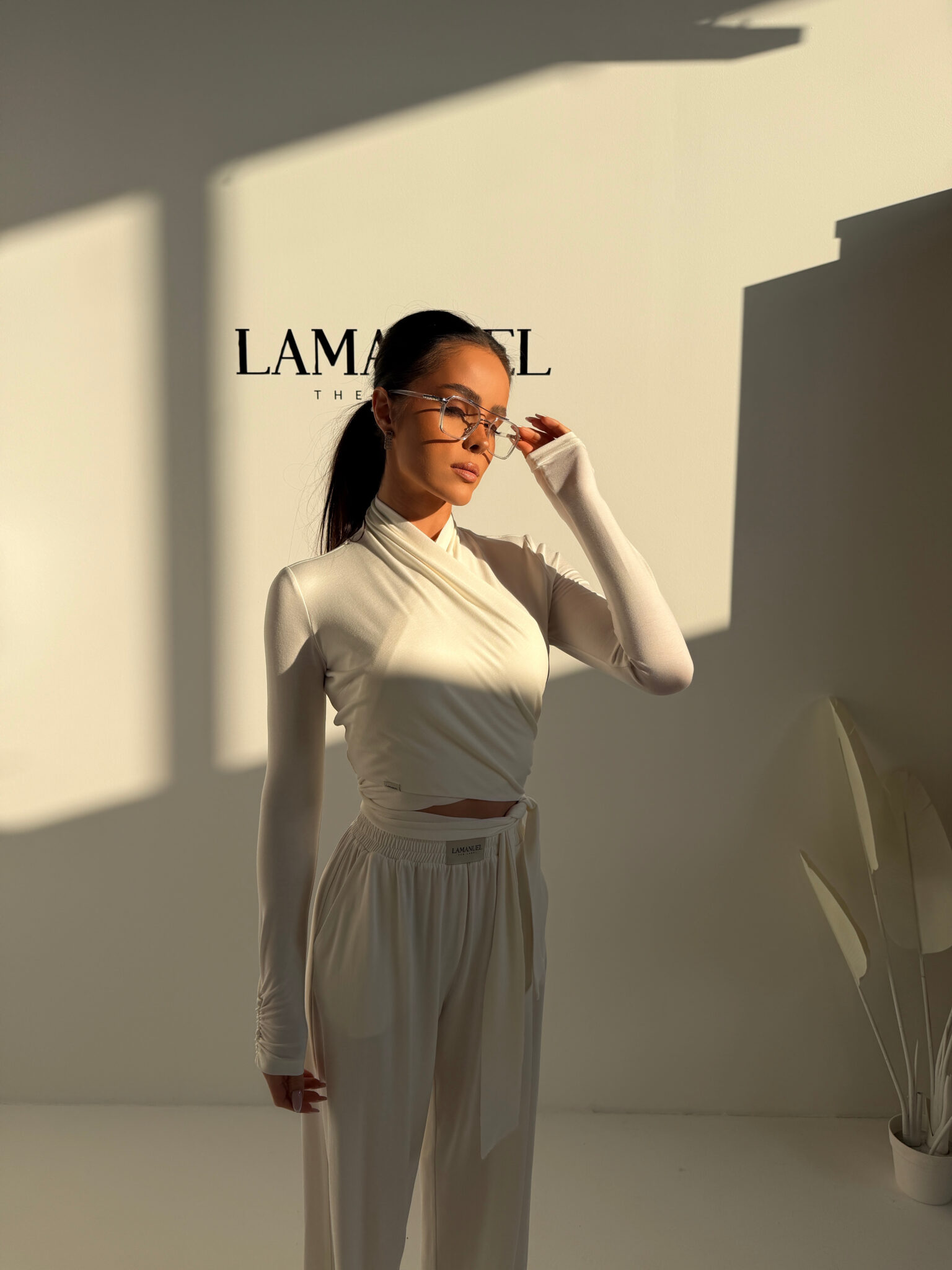 Top RIOT ecru - obrazek 10