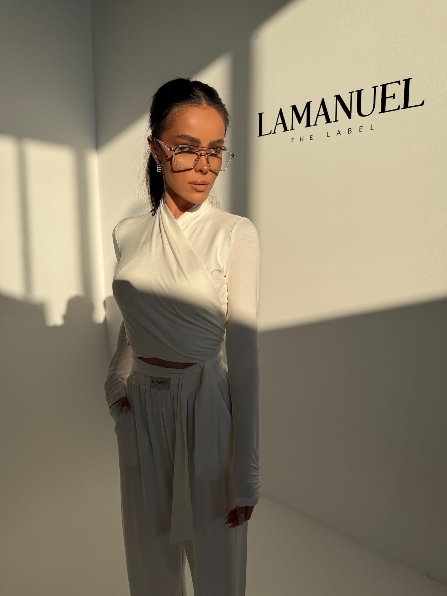 Top RIOT ecru - obrazek 12