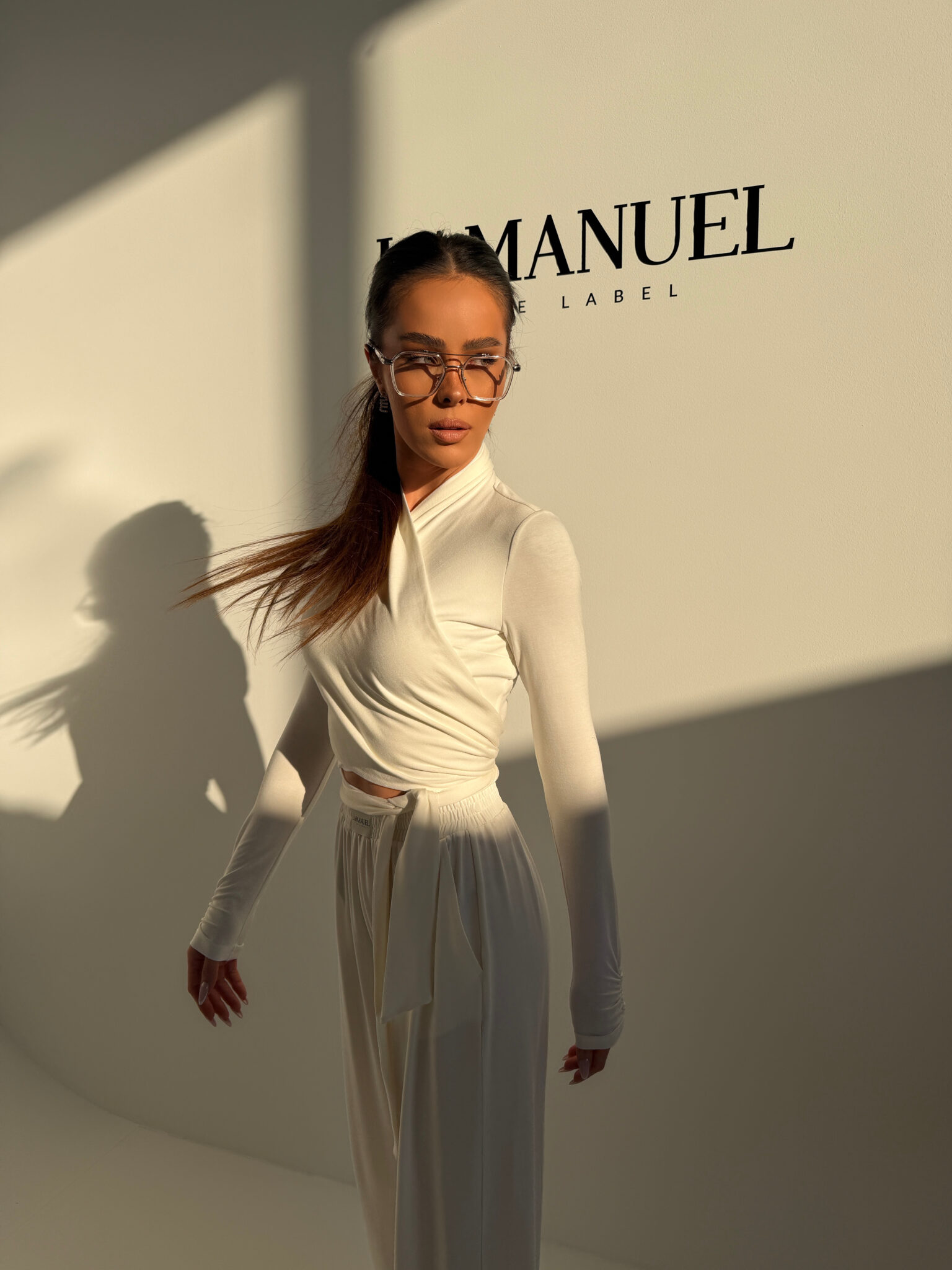 Top RIOT ecru - obrazek 2