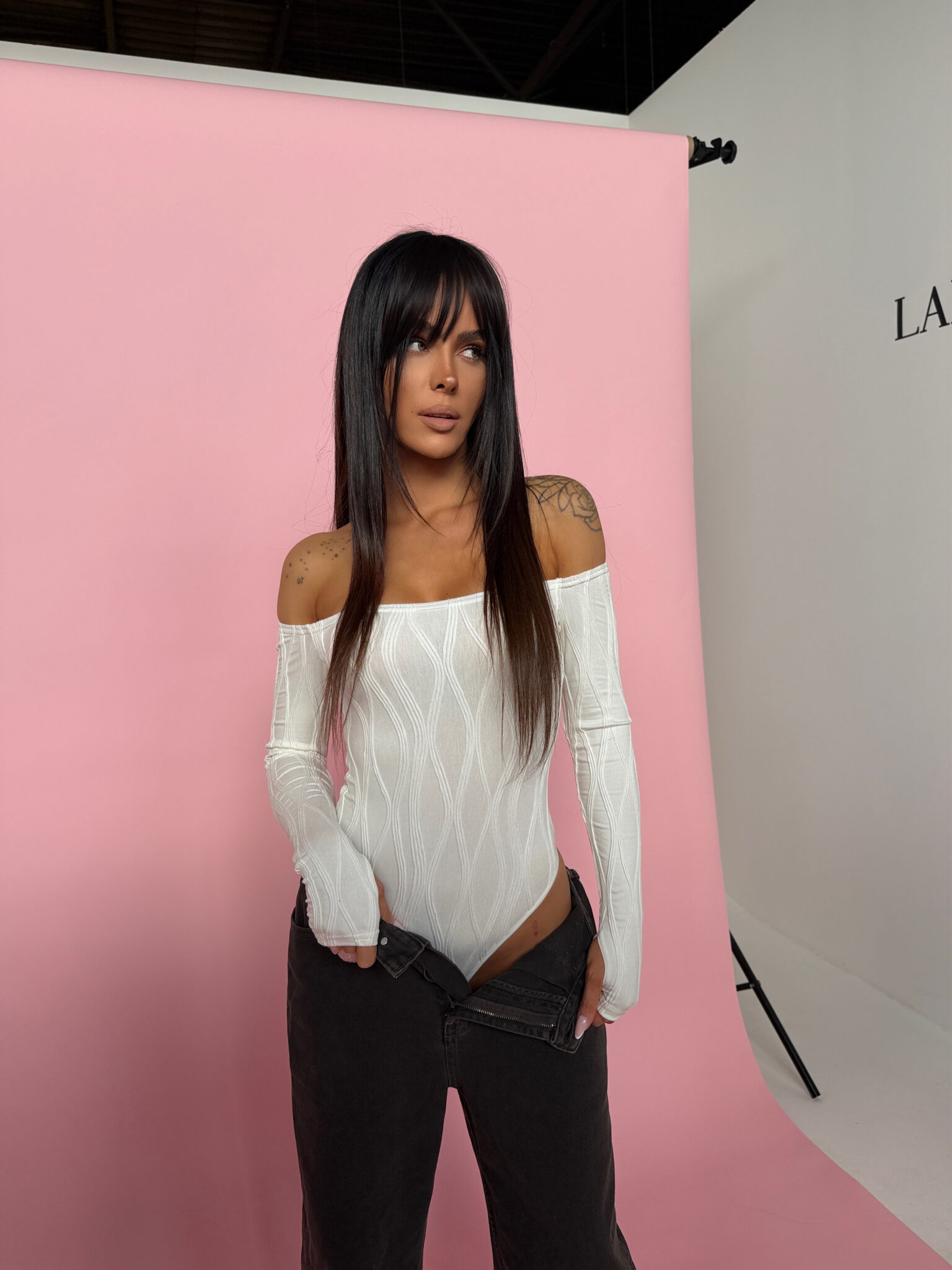 Body ESSENCE ecru - obrazek 7